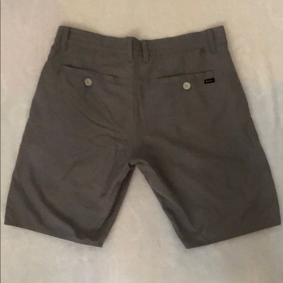 RVCA Shorts - Picture 3 of 4